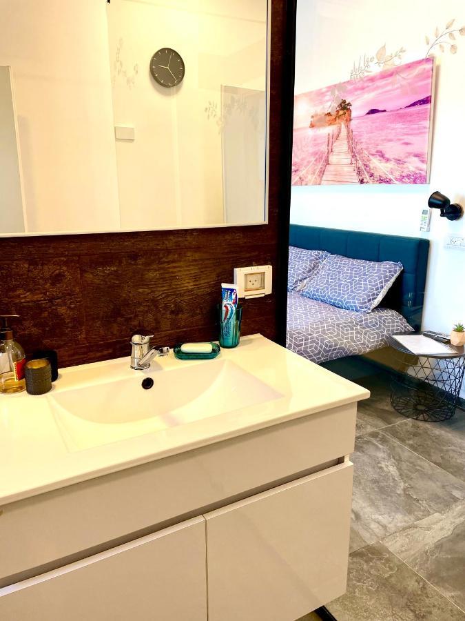 Sea View Cozy Apartment Хайфа Екстер'єр фото